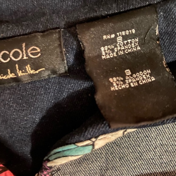 Dark denim jacket size 8 - Picture 2 of 4